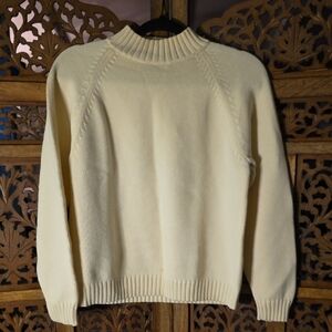 🌟 Lands' End Women's Turtleneck Sweater - Cream